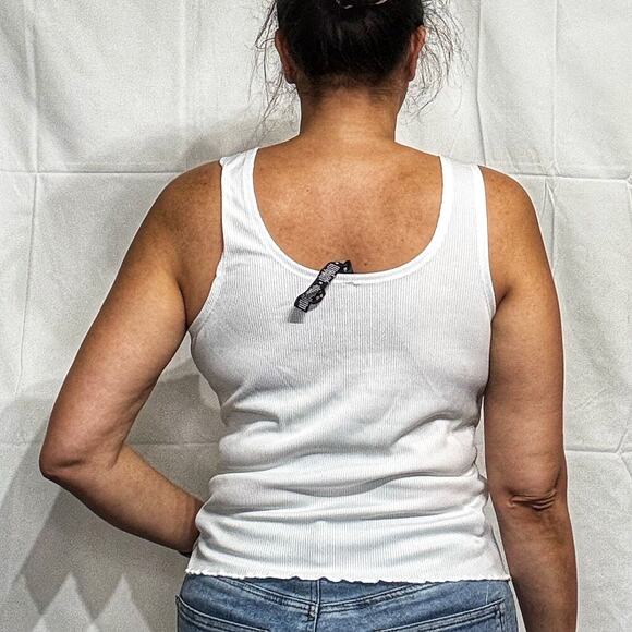 Wildfox Sport White Cropped Ribbed Tank Sz XL - Picture 10 of 12